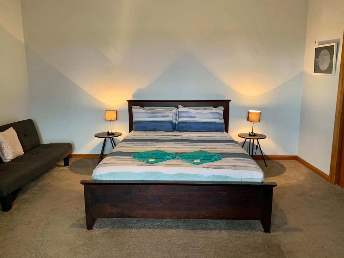 Bee'S Place - 3 Bedroom Home On 10 Acres Of Land With Distant Ocean Views Emu Bay Exteriör bild